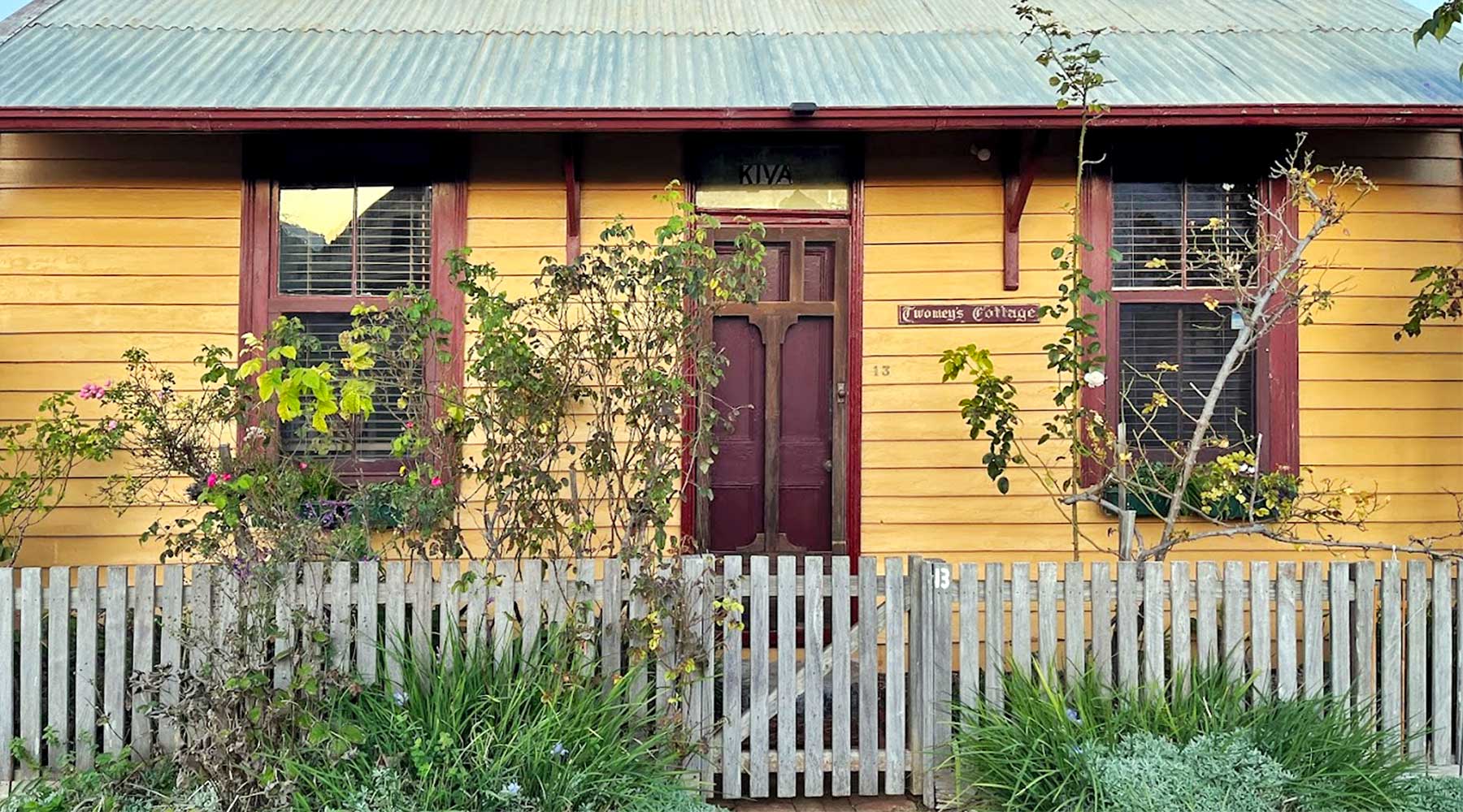 Twomey's Cottage | Queenscliff Victoria Classic Cottage Stays